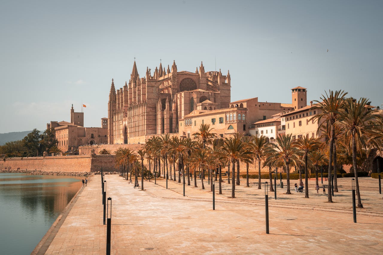 Cap Rocat Mallorca & Anantara Villa Padierna